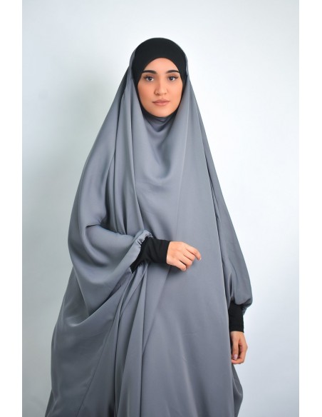 Saudi Jilbab Nidha wrist lycra