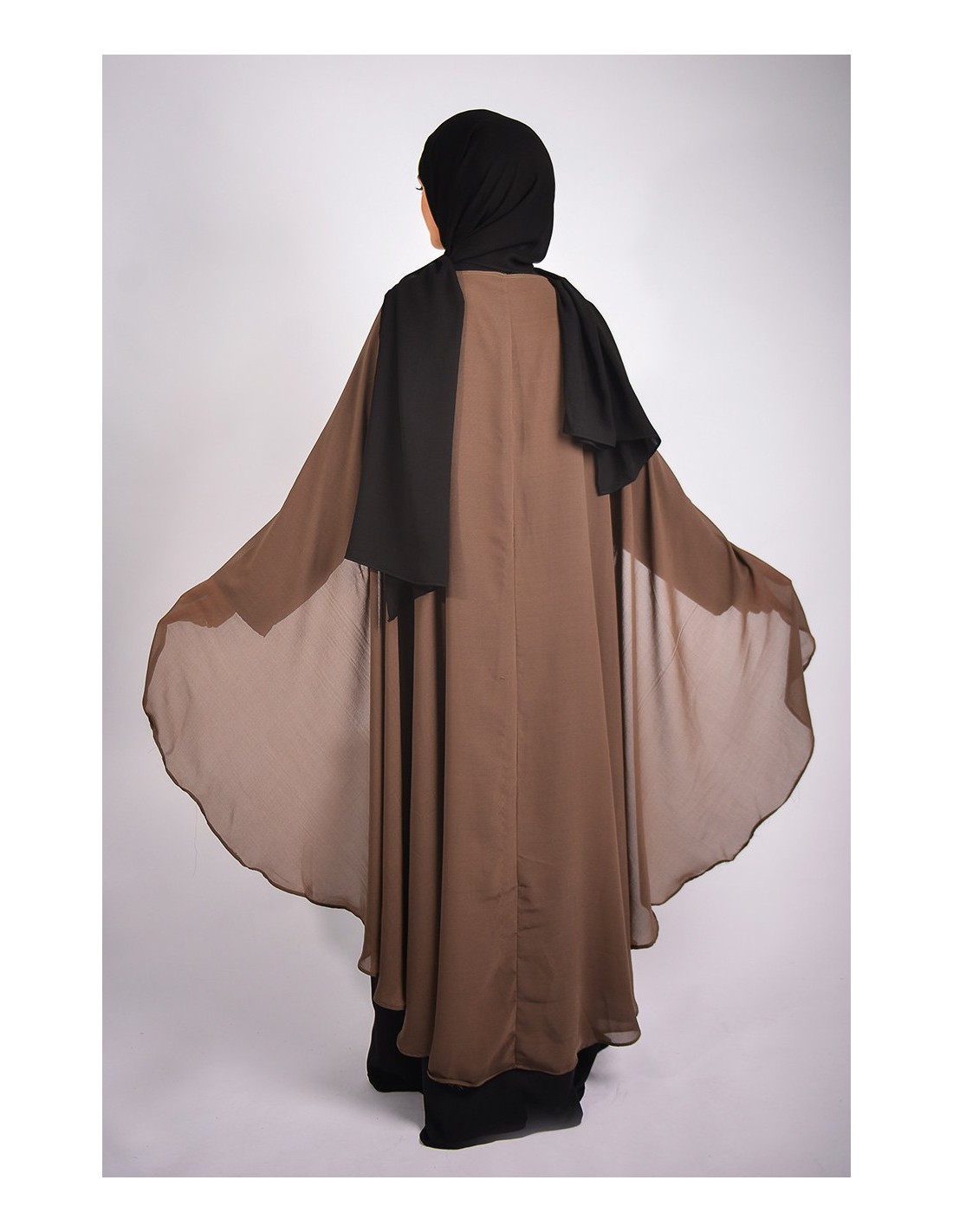 Abaya sumiya with integrated cape