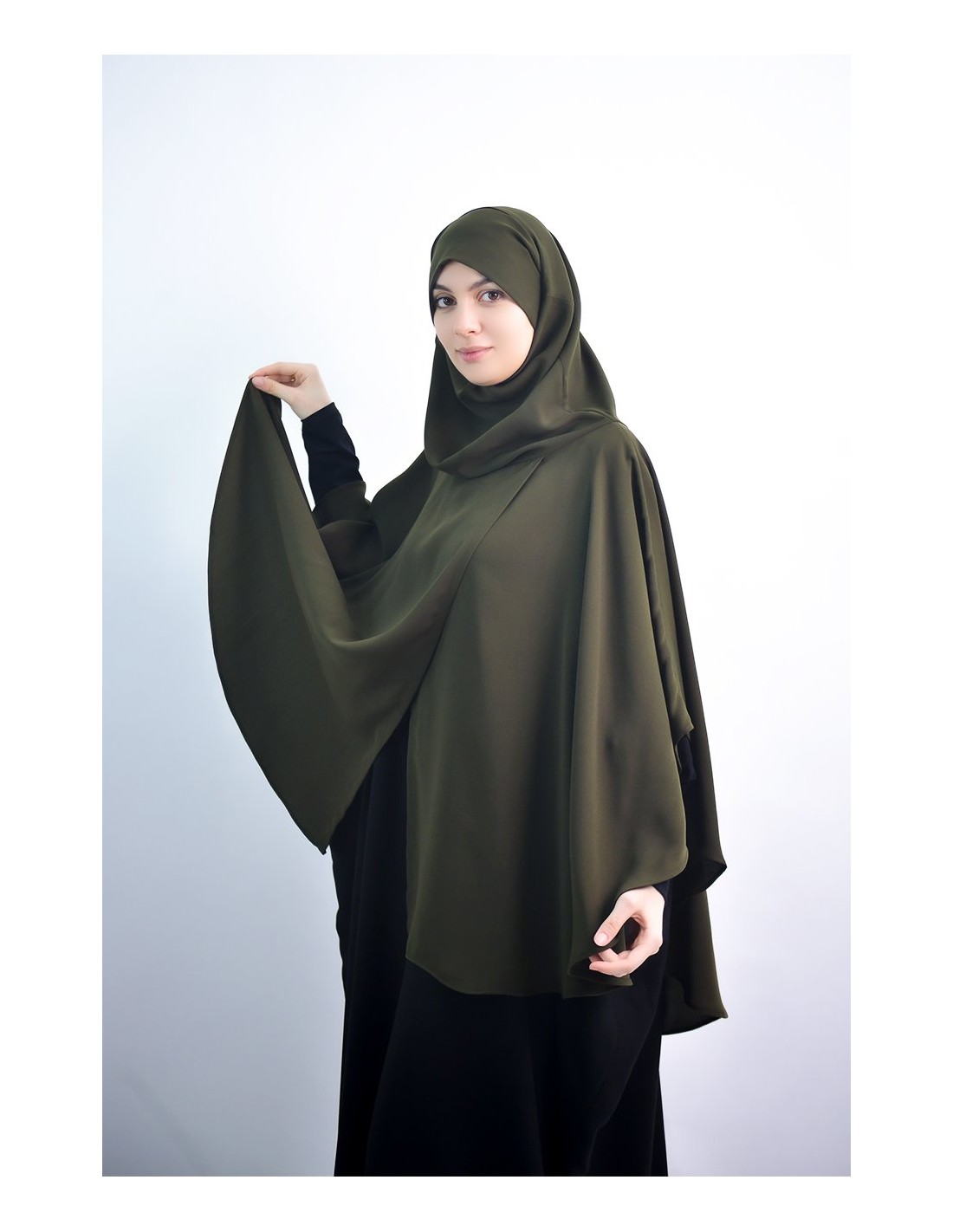 Capa con hiyab integrado