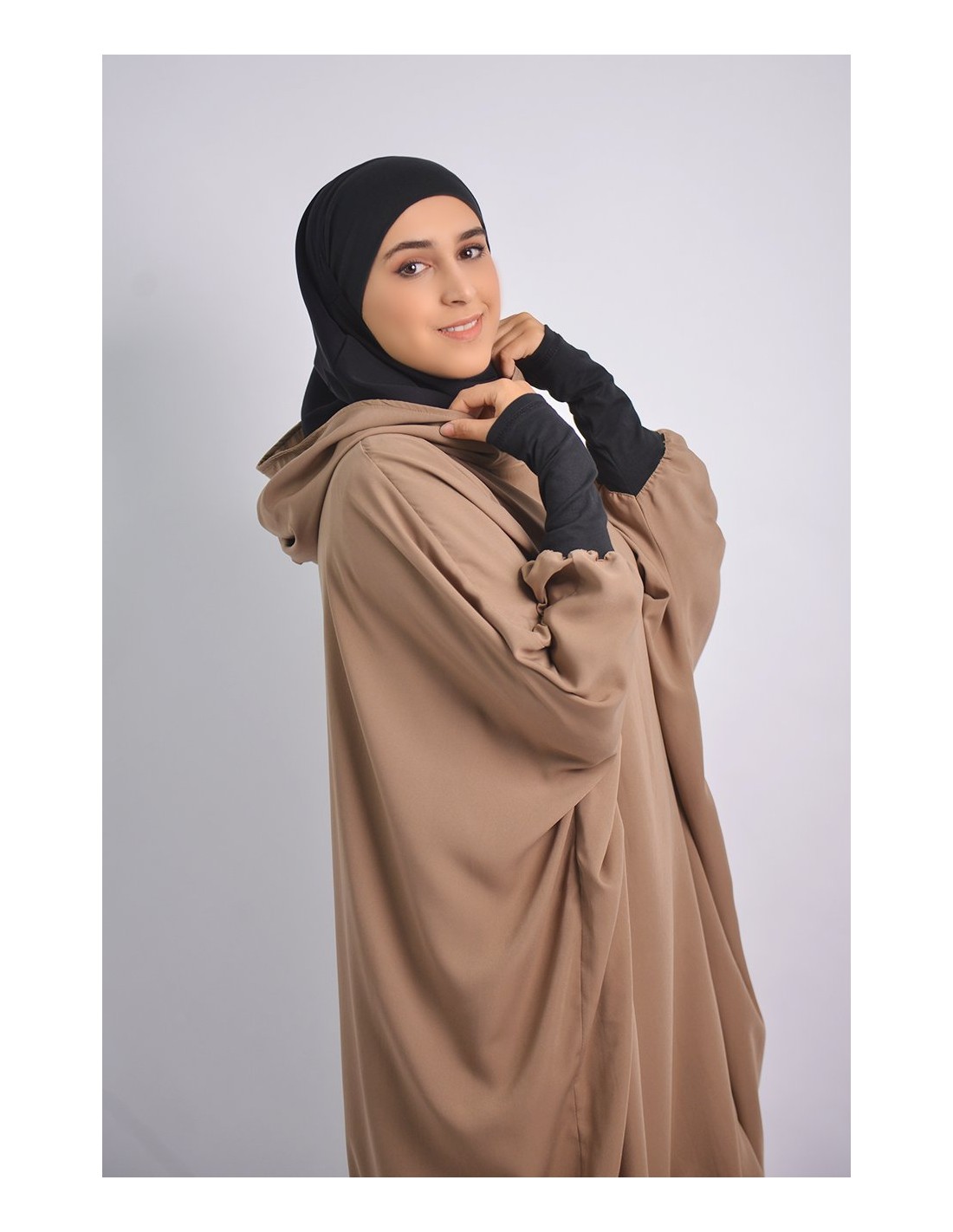 Abaya Young hijab intégré et Capuche