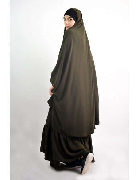 Jilbab al baida with frowns