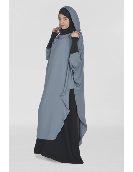 Túnica joven: hiyab y capucha incorporada